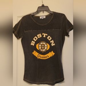 Set of 2 Boston Bruins Ladies shirts